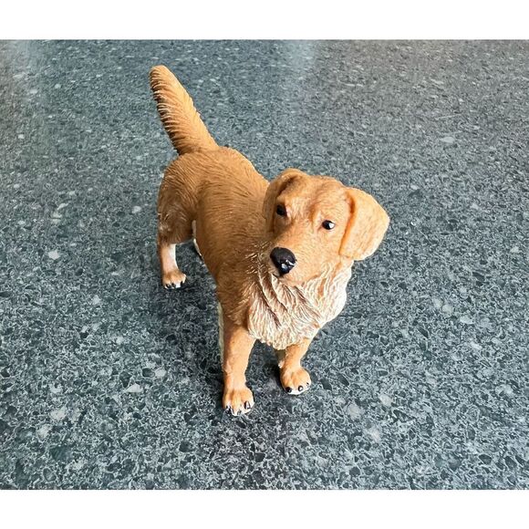 Safari Dog Figure Golden Retriever Adult 2012 Toy Animal - Picture 3 of 10